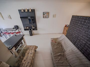 PH EN VENTA VILLA BALLESTER 2 AMBIENTES- TERRAZA