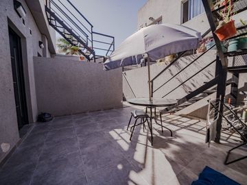 PH EN VENTA VILLA BALLESTER 2 AMBIENTES- TERRAZA