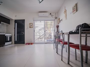 PH EN VENTA VILLA BALLESTER 2 AMBIENTES- TERRAZA
