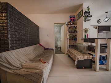 PH EN VENTA VILLA BALLESTER 2 AMBIENTES- TERRAZA