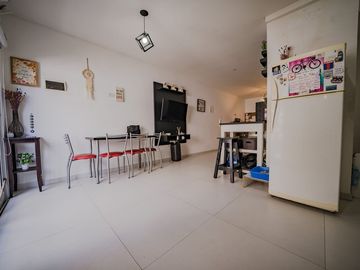 PH EN VENTA VILLA BALLESTER 2 AMBIENTES- TERRAZA