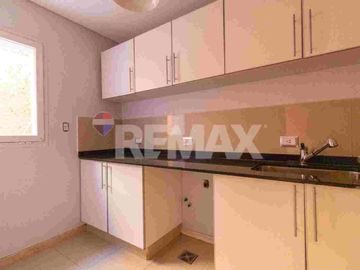 ALQUILER CASA CON PILETA EN JARDINES DEL REY