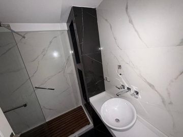 VTA FLORES 4 AMB DEP PATIO COCH AMENITIES ESTRENAR