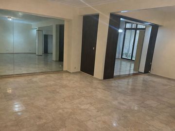 VENTA BELGRANO 3 AMB CON DEP. EN PB GRAN JARDÍN