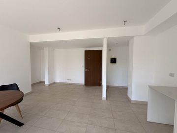 VENTA DPTO 2 AMBIENTES RAMOS MEJIA BALCON CORRIDO