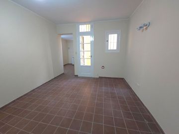 VENTA PH 3 AMBIENTES GRAN UBICACION SAN ISIDRO