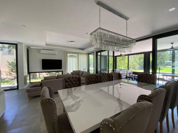 Casa en Venta en Miralagos