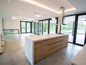 Casa en Venta en Miralagos