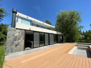 Casa en Venta en Miralagos