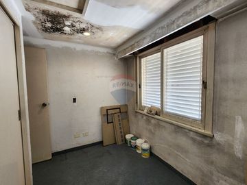Venta Casa 5 amb c/ cochera en Bernal Centro