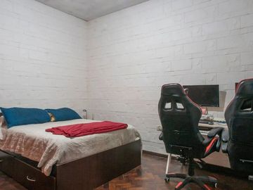 VENTA CASA INTERNA UNICA 2 DORMITORIOS LA FLORIDA