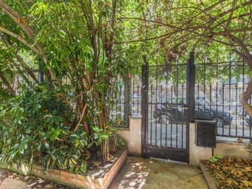 Venta casa en Belgrano/Nuñez con pileta y cochera