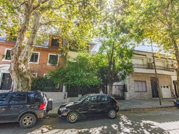 Venta casa en Belgrano/Nuñez con pileta y cochera