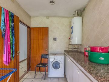 Venta casa en Belgrano/Nuñez con pileta y cochera