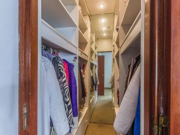 Venta casa en Belgrano/Nuñez con pileta y cochera