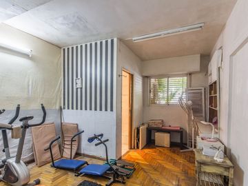 Venta casa en Belgrano/Nuñez con pileta y cochera