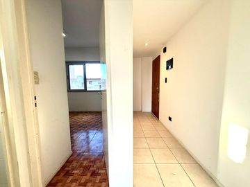VENTA - Dpto 2 ambientes con cochera APTO CREDITO