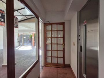 ALQUILER 2 AMB. CON BALCÓN Y MUCHA LUZ, VTE. LÓPEZ