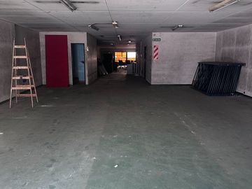 Local PB, SOTANO E/PISO y 1*PISO con sup 1030m2