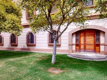 Casa de estilo en venta en Villa Del Plata