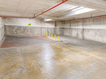 COCHERA EN SAN NICOLÁS ZONA TRIBUNALES