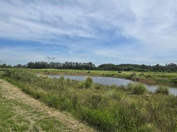 LOTE DE 4300 m² EN SECTOR GOLF VILLA MARÍA