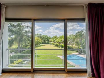 Casa en Venta 6 ambientes en Barrio Septiembre