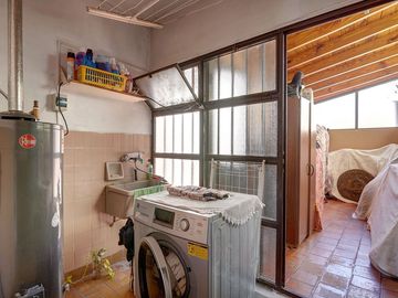 Venta casa triplex 4 ambientes Villa Urquiza