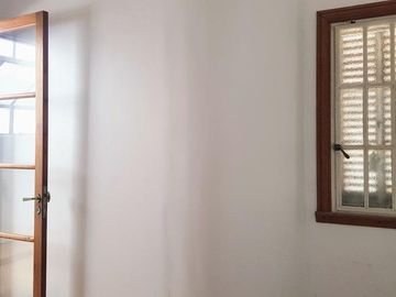 VENTA DEPTO ESTILO FRANCES 2 AMBIENTES RETIRO