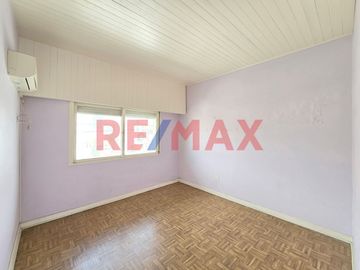 CASA 5 AMB VENTA AVELLANEDA PILETA QUINCHO TIPO PH
