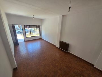 VENTA CASA 5 AMB ITUZAINGO NORTE APTO CREDITO