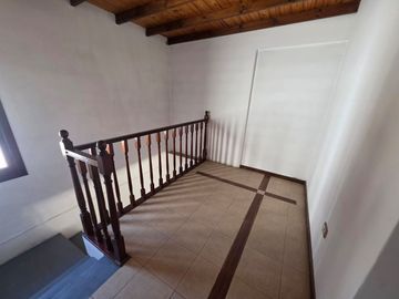 VENTA CASA 5 AMB ITUZAINGO NORTE APTO CREDITO
