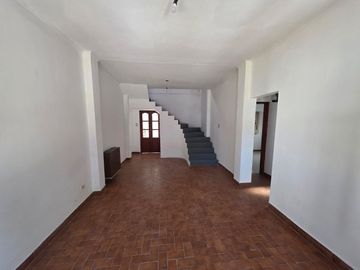 VENTA CASA 5 AMB ITUZAINGO NORTE APTO CREDITO