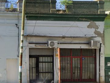 EXCELENTE OPORTUNIDAD - PH CON LOCAL A REFACCIONAR