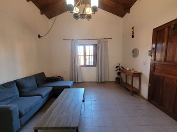 venta casa con quincho y pileta los boulevares