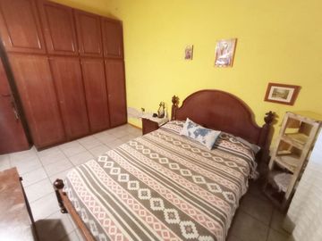 CASA 3 AMBIENTES VENTA VILLA TESEI HURLINGHAM