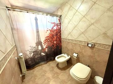 Venta Casa 4 amb - parque y pileta - Ramos Mejía