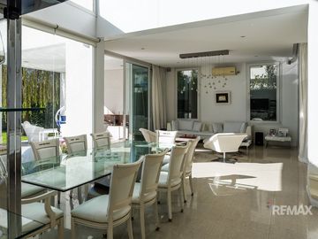 Casa Alquiler 7 Ambientes en Barrio Golf Nordelta