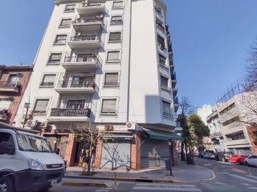 VENTA CON RENTA EN ONCE | 2 amb con gran potencial
