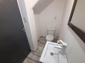 Venta Dúplex Hurlingham 4 AMB Reciclado a Nuevo