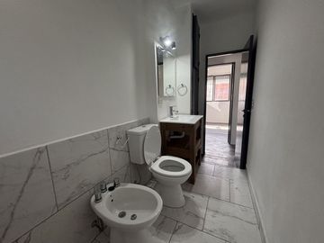 Venta Dúplex Hurlingham 4 AMB Reciclado a Nuevo