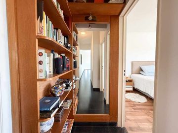 DEPARTAMENTO DOS DORMITORIOS EN VENTA , LA PLATA .