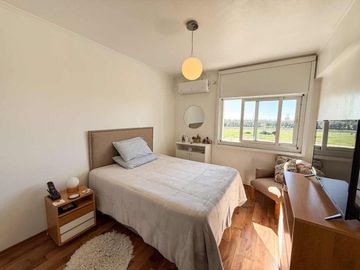 DEPARTAMENTO DOS DORMITORIOS EN VENTA , LA PLATA .