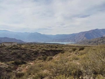 Lote en Potrerillos 1500 mts en B° Sol de Montaña