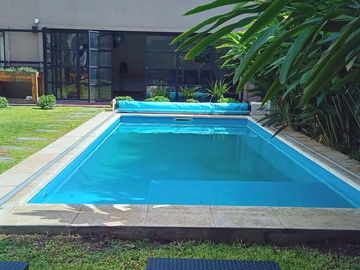 CASA EN VENTA 7 AMBIENTES + QUINCHO DON TORCUATO
