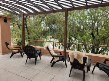 Casa alquiler temp 6 amb amoblada Nordelta laguna