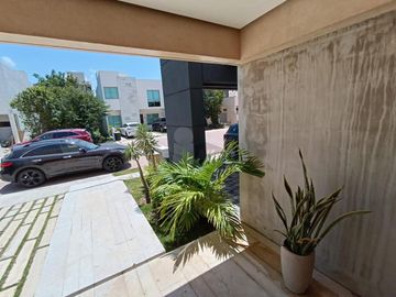 Casa Renta 3 Recs en Residencial Rio, Cancun
