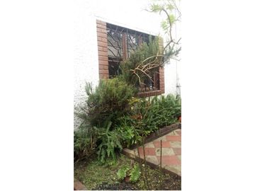 Casa en venta de 5 habitaciones con terraza en Bogotá, Teusaquillo.