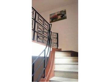 Casa en venta de 5 habitaciones con terraza en Bogotá, Teusaquillo.