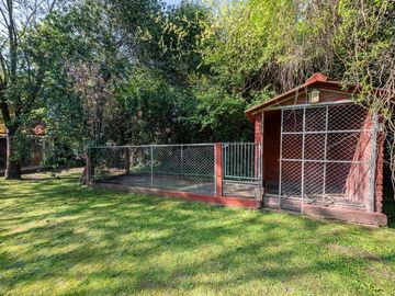 VENTA CASA 3 AMBIENTES CON JARDIN, PILAR